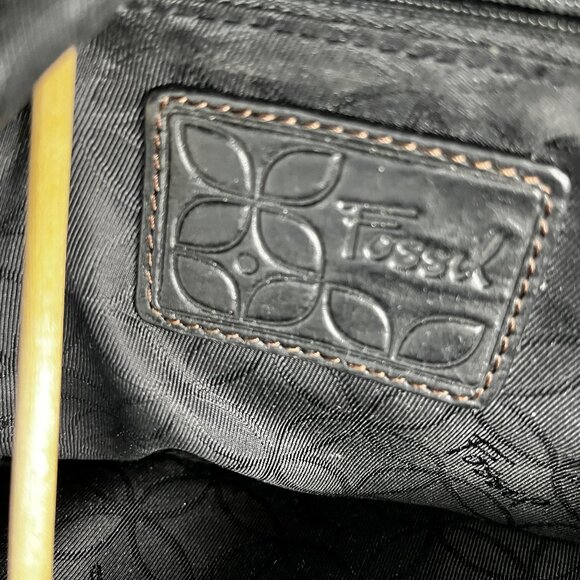 VINTAGE FOSSIL SOFT BLACK LEATHER SHOULDER/HANDBAG SATCHEL SILVER TONE HARDWARE - Picture 4 of 7